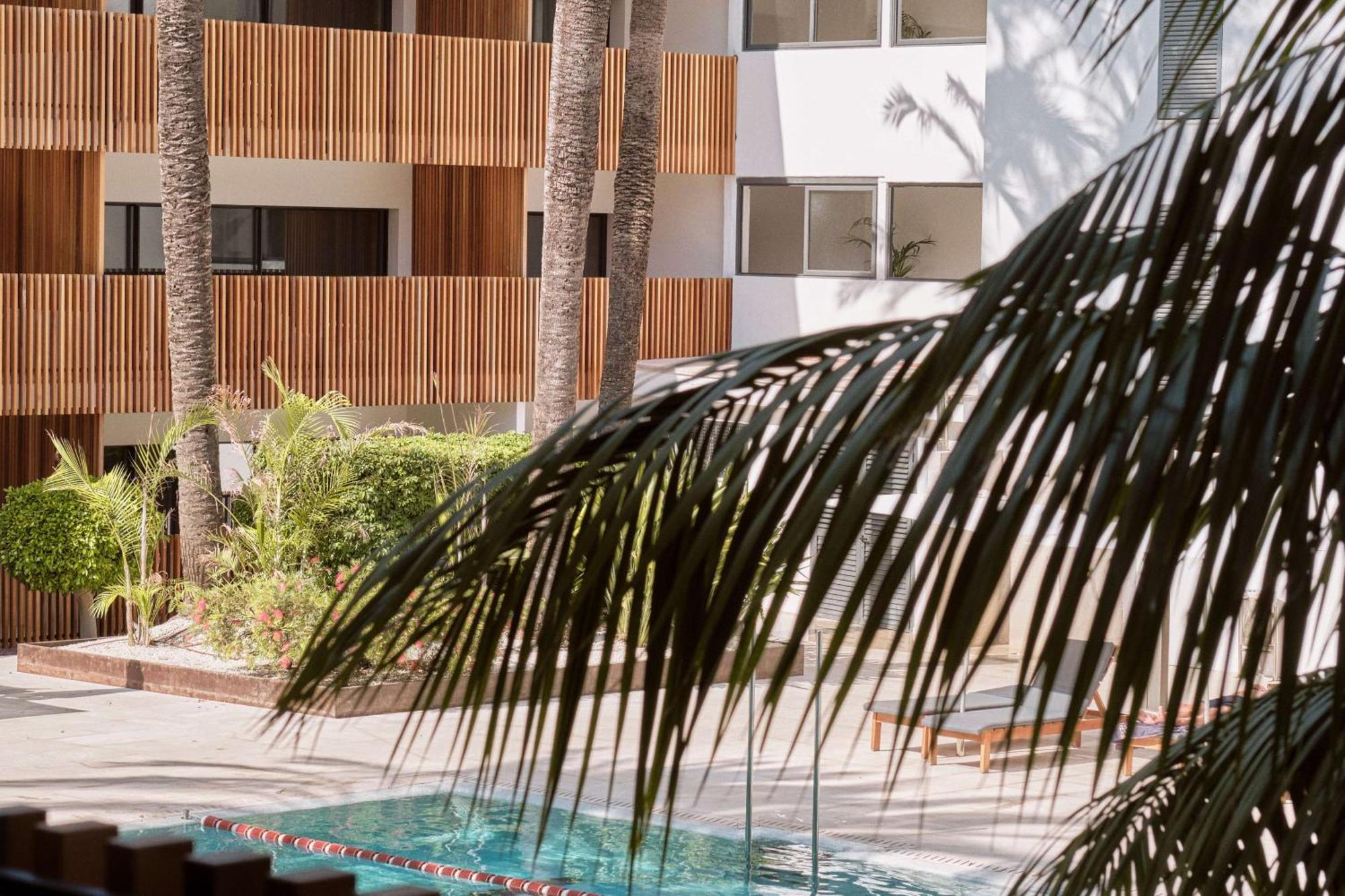 Las Gaviotas Suites Hotel & Spa Platja de Muro Εξωτερικό φωτογραφία